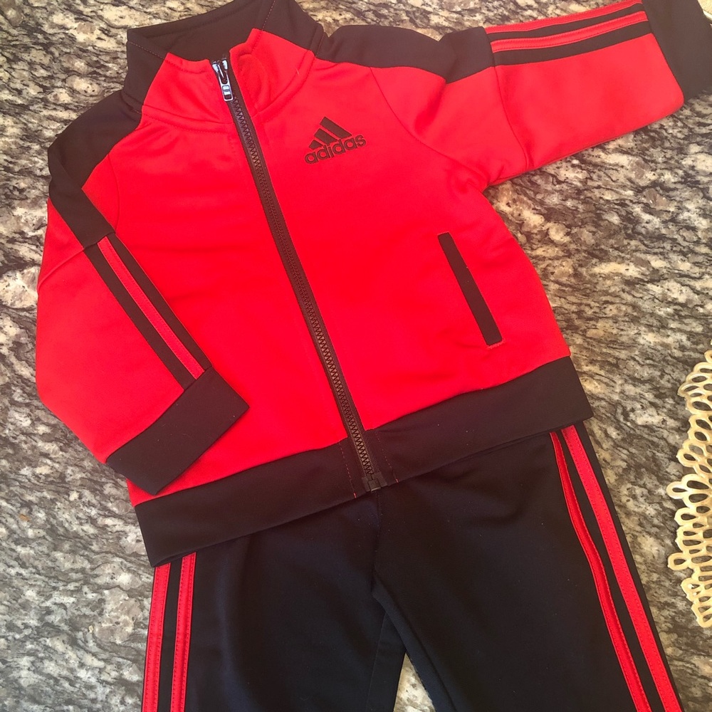 Adidas Jogging Suit